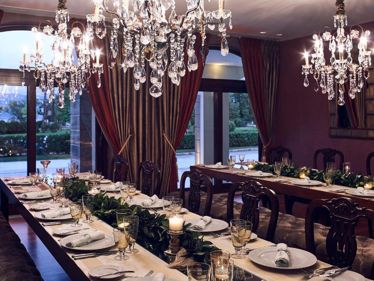 Hotel Du Lac Congress Center & Spa อิโออันนินา ภายนอก รูปภาพ The restaurant